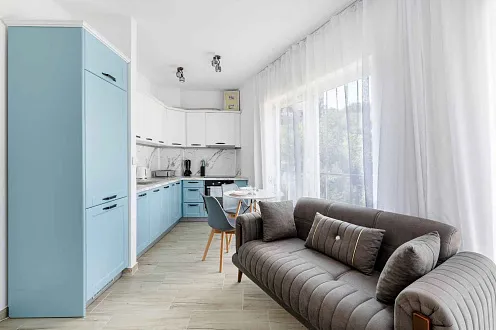 Stylish 30 m² One-Bedroom Apartment with Scenic Views in Bečići — photo 2